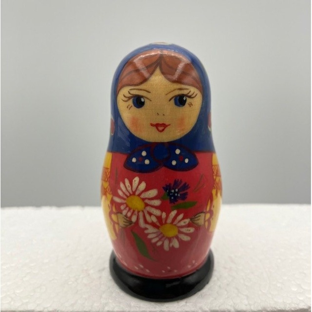 Russian Doll Babushka Wooden Hand Painted Collectible Vintage 1971 2.75"H